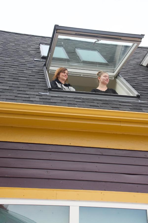 Inn Runner Lunenburg